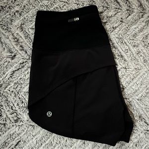 Lululemon Speed up High Rise 4 inch Size 2 VGUC